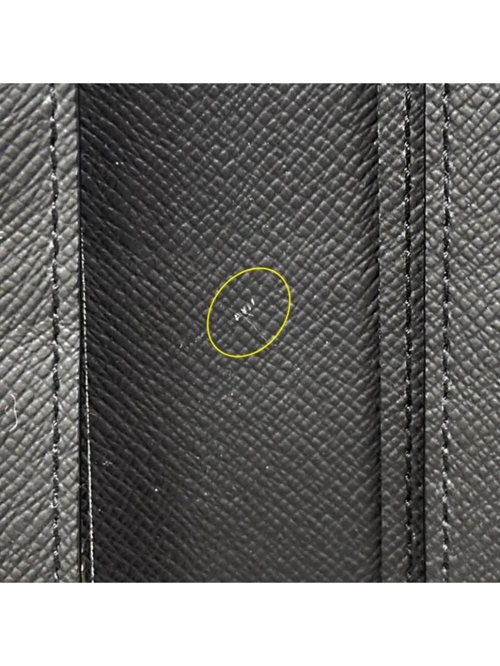 Louis Vuitton Wallet Epi Portefeuille Brazza Noir Black Bifold Simple